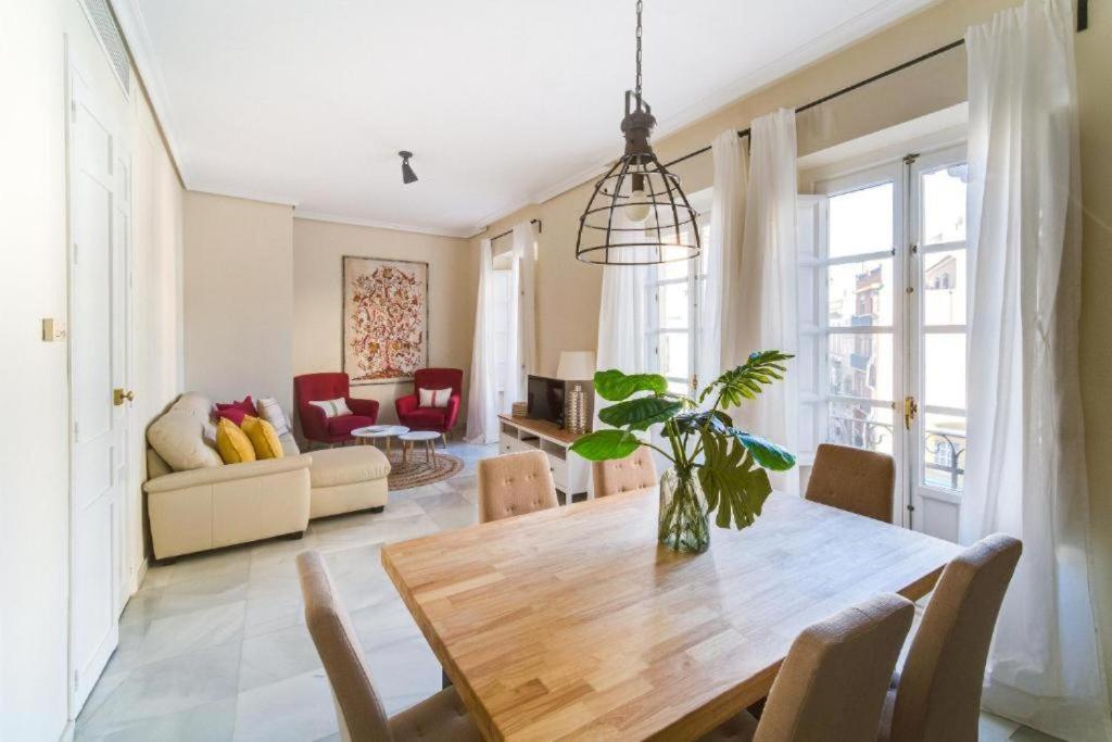 إشبيلية San Pablo Premium Suites المظهر الخارجي الصورة